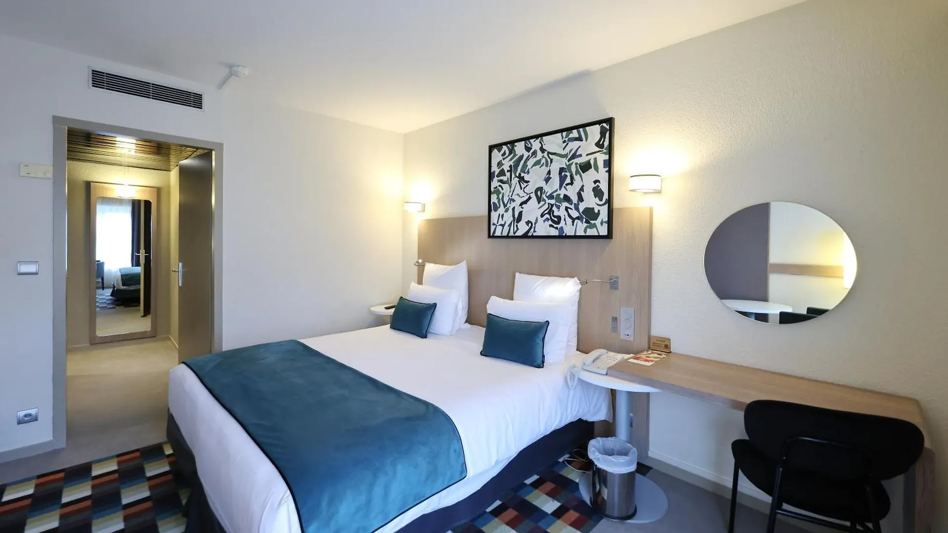 Mercure Grenoble Centre Porte Des Alpes Hotell