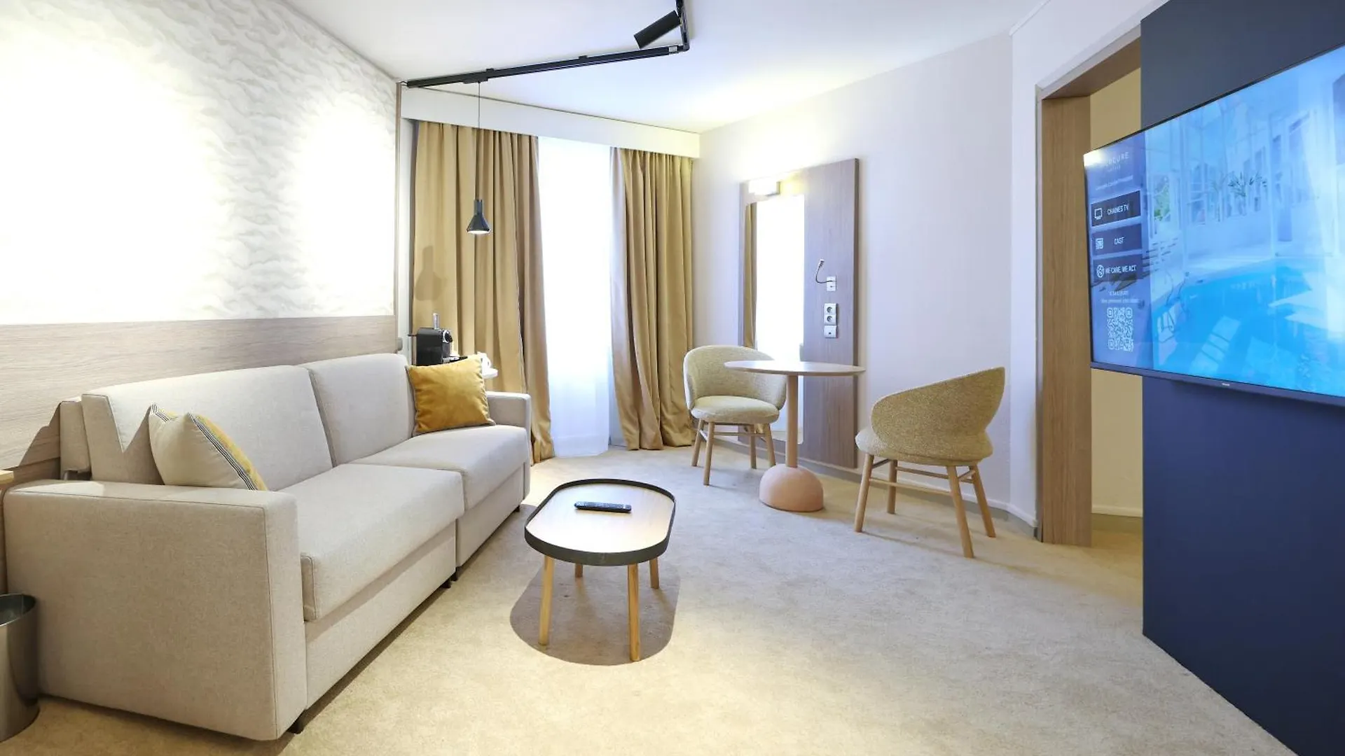Mercure Grenoble Centre Porte Des Alpes Hotell