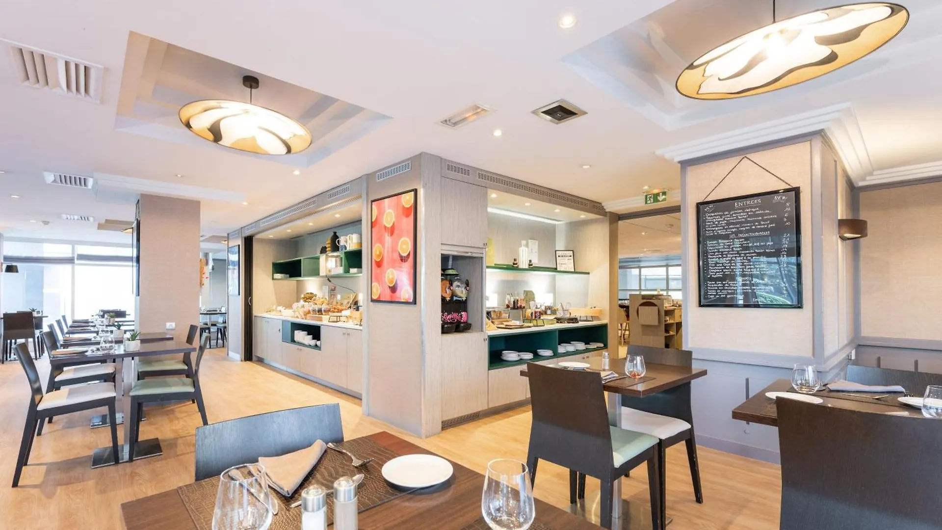 Mercure Grenoble Centre Porte Des Alpes 4*,