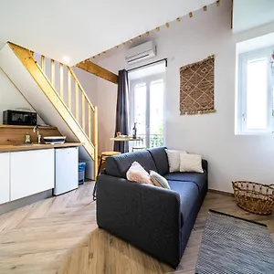 Apartment Le Boheme - Rent4night