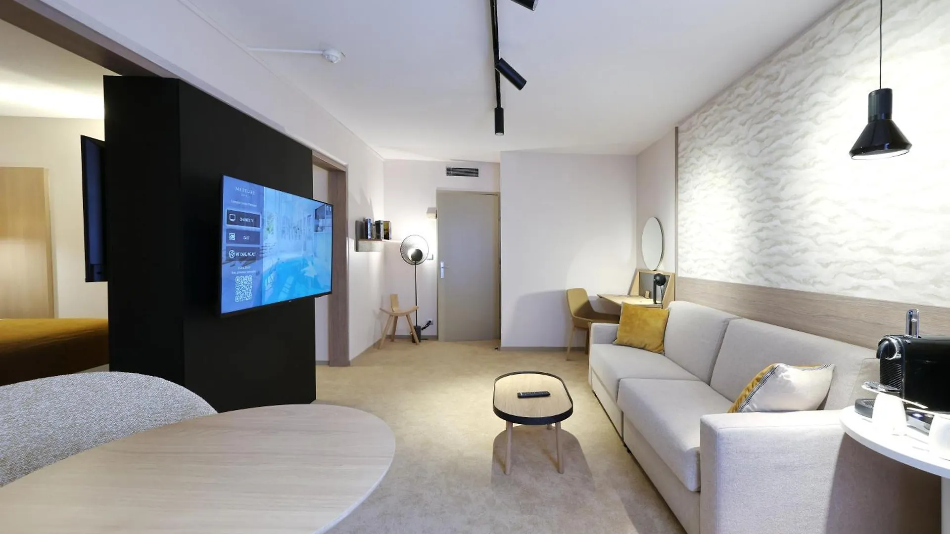 Mercure Grenoble Centre Porte Des Alpes 4*,