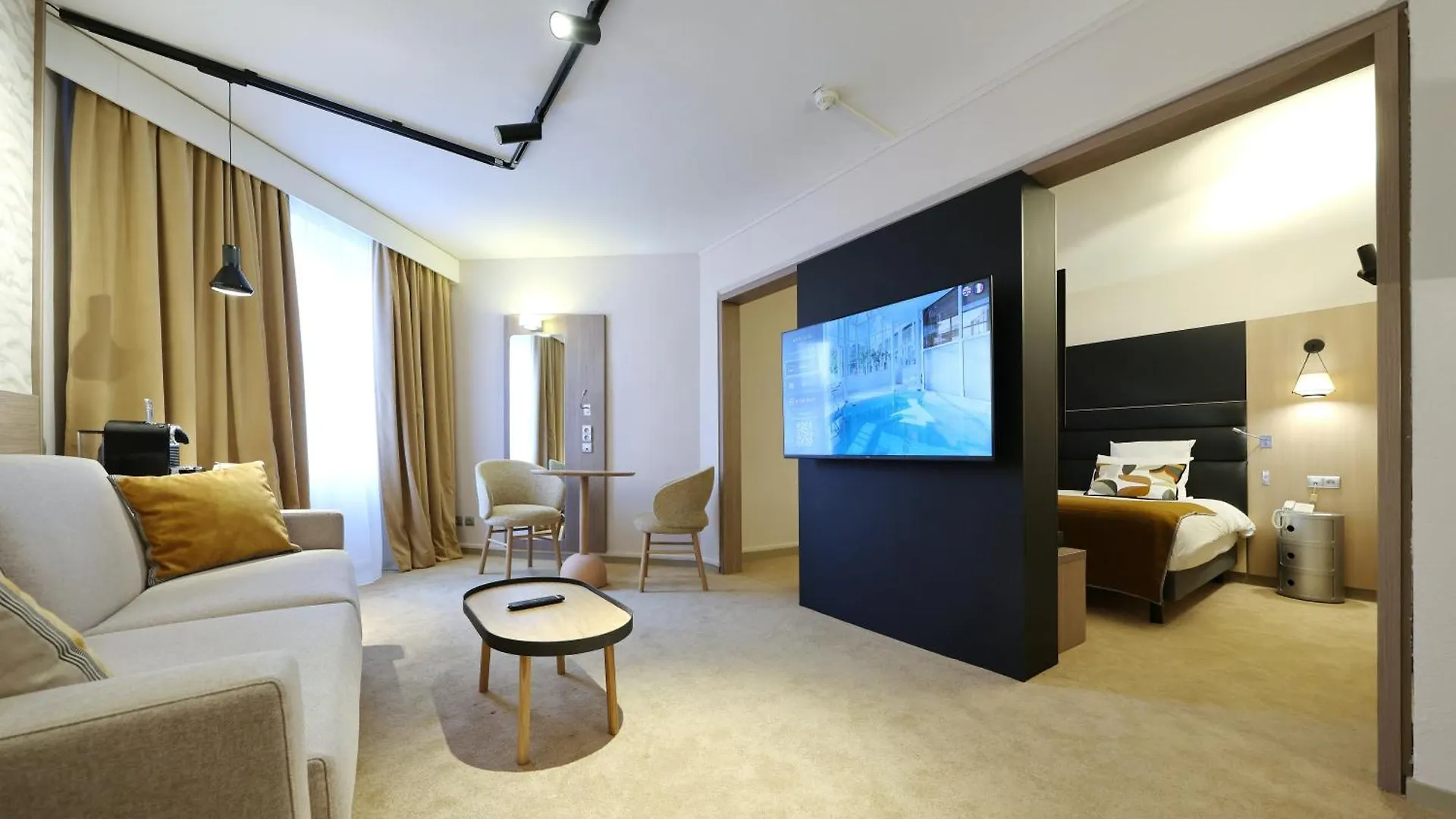 Mercure Grenoble Centre Porte Des Alpes Hotel
