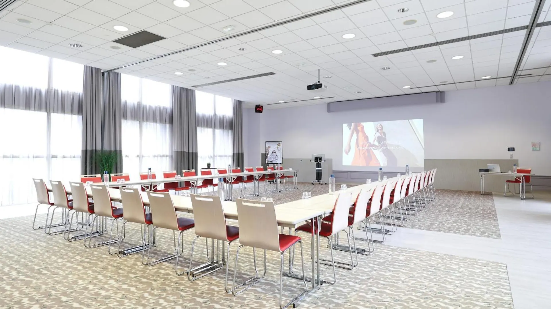 Hotel Mercure Grenoble Centre Porte Des Alpes