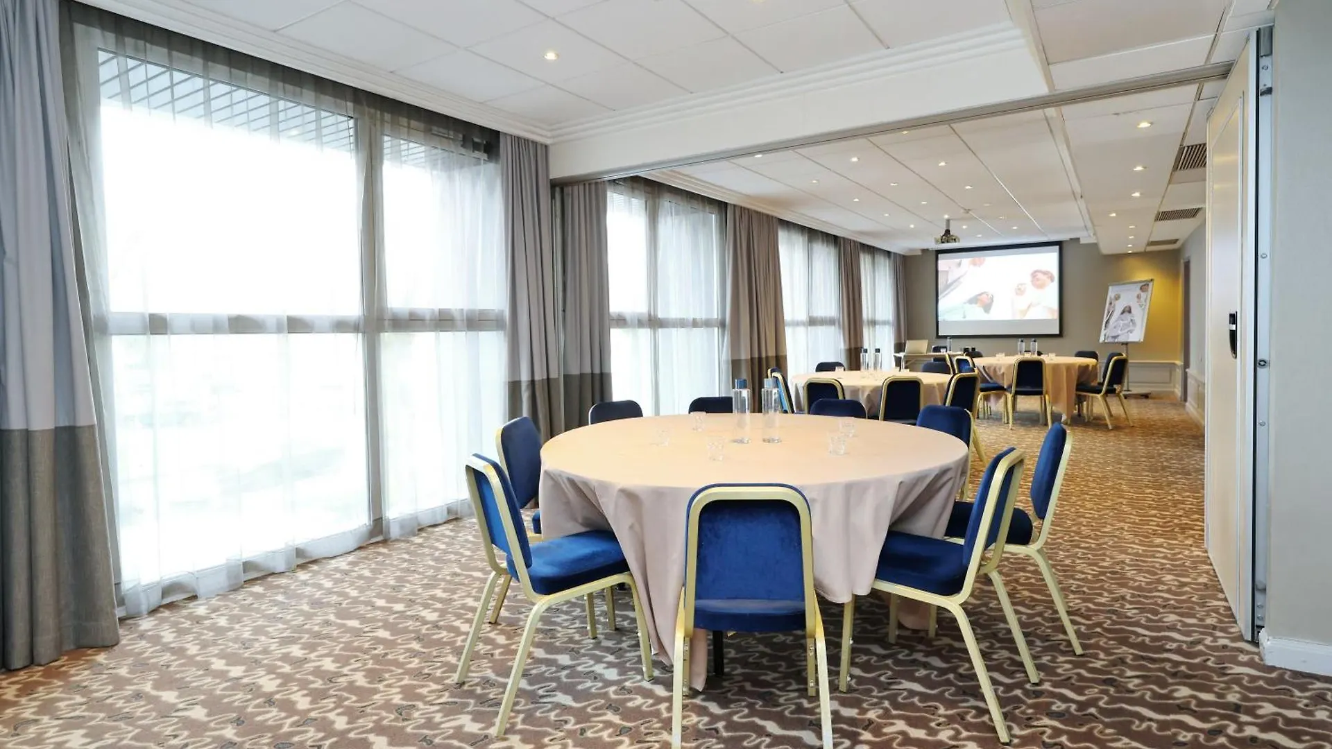 Mercure Grenoble Centre Porte Des Alpes 4*,  Frankreich