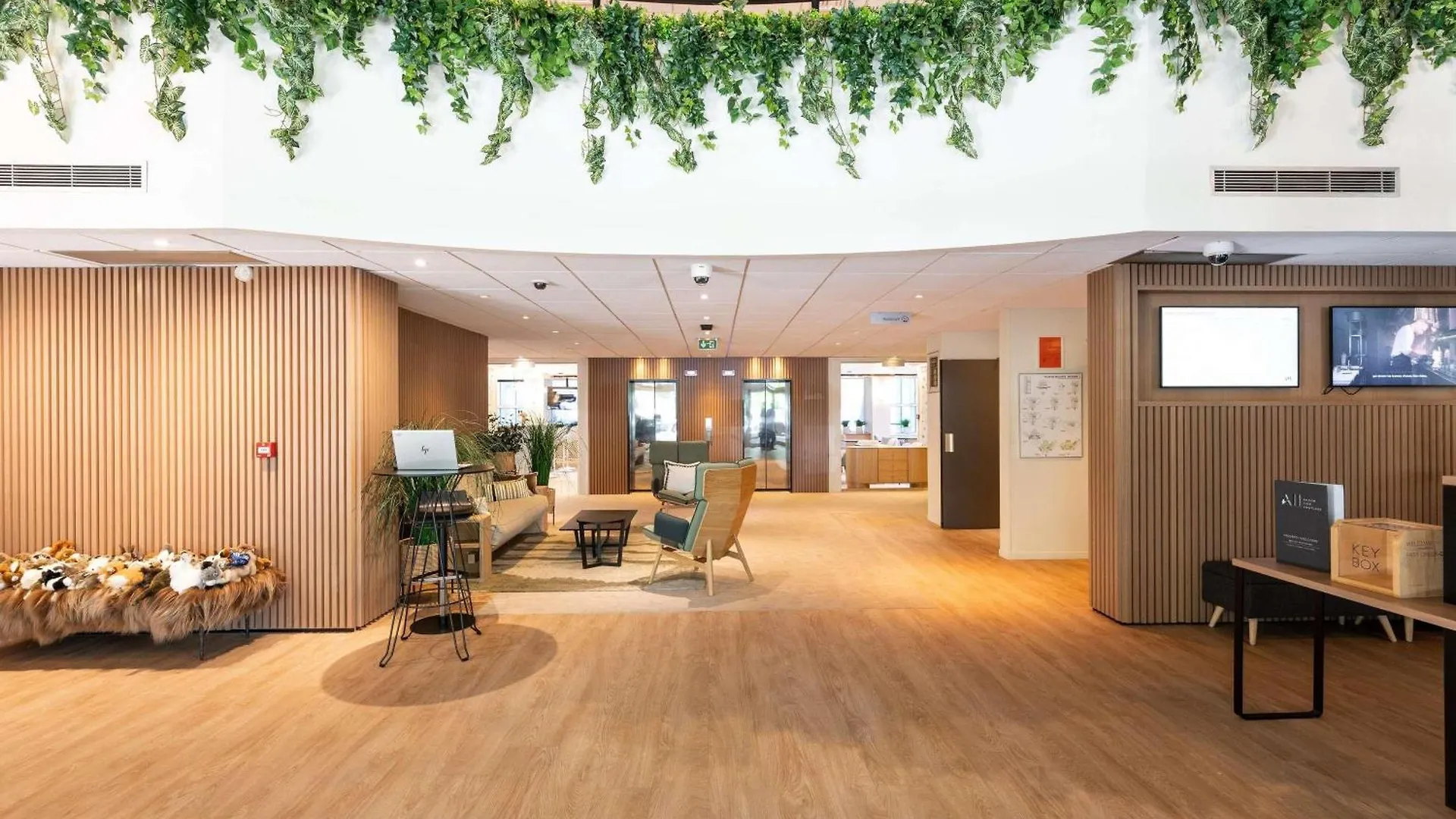 Mercure Grenoble Centre Porte Des Alpes 4*,